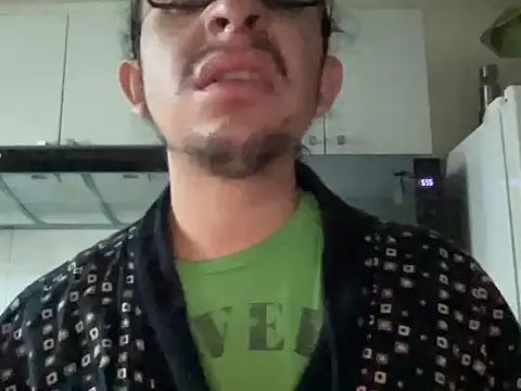 littlelatinhunter online show from 4, 12, 2025