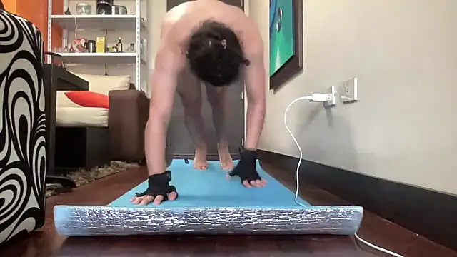 Snapshot of littlelatinhunter chatting on 11, 2, 2026 littlelatinhunter online show from 11, 2, 2026