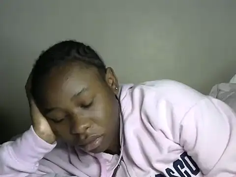 Novah  online show from 19, 11, 2025