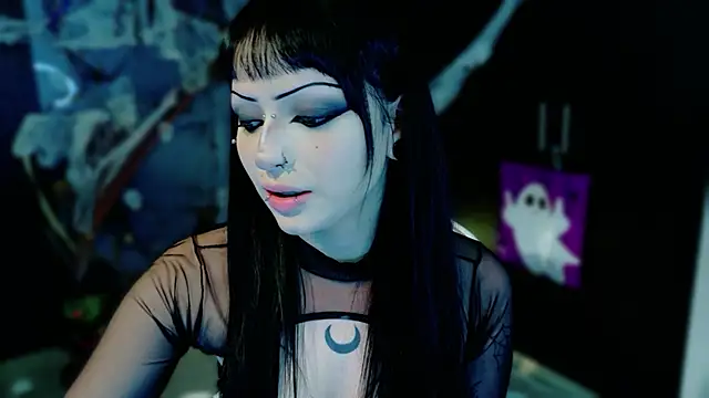 Snapshot of Madison_Jackson chatting on 23, 10, 2025 Madison Jackson online show from 23, 10, 2025