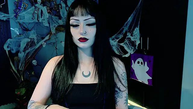 Snapshot of Madison_Jackson chatting on 30, 10, 2025 Madison Jackson online show from 30, 10, 2025