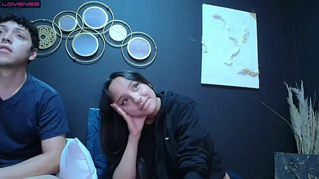 24 7horny  online show from 5, 4, 2026