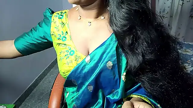 Snapshot of samyukthapuretelugu chatting on 14, 6, 2026 samyukthapuretelugu online show from 14, 6, 2026