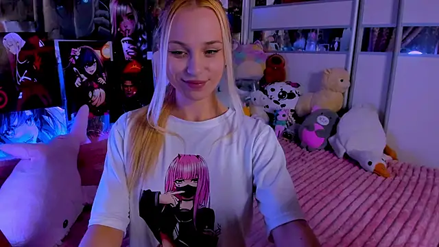 Cute  Pony online show from 27, 9, 2025