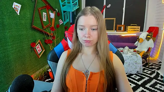 MayaSinabon online show from 12, 2, 2025