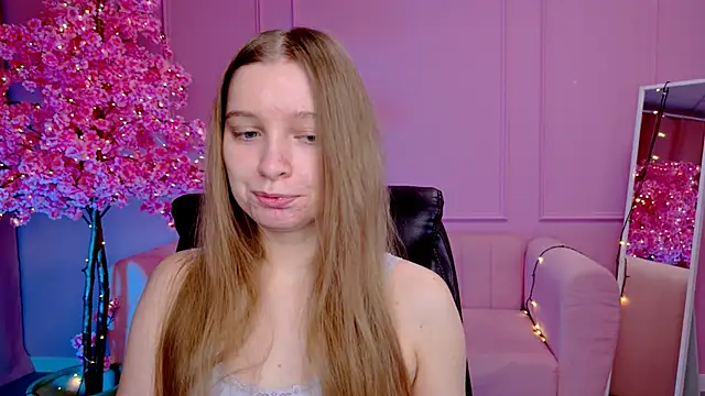 MayaSinabon online show from 26, 2, 2025