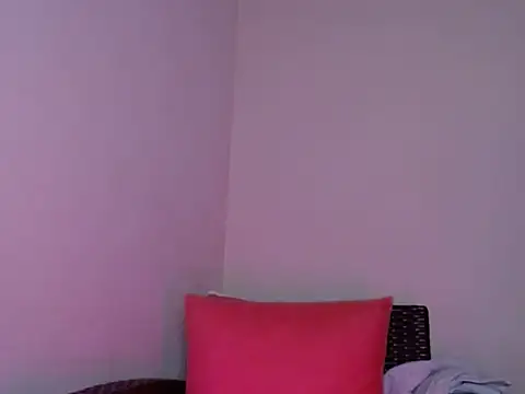 Snapshot of Sophie_Raegan chatting on 1, 1, 2025 Sophie Raegan online show from 1, 1, 2025