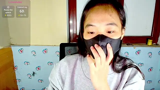 Snapshot of __Saphia__ chatting on 14, 11, 2025 Saphia online show from 14, 11, 2025