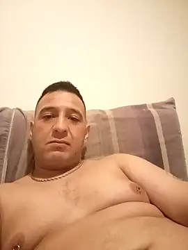 Snapshot of SourDifference5 chatting on 6, 3, 2026 SourDifference5 online show from 6, 3, 2026