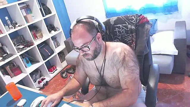 ravingr4d4 online show from 6, 10, 2025