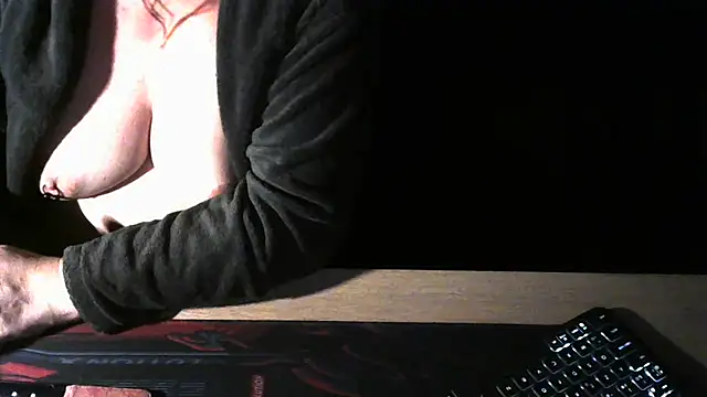 Silvia2277 online show from 5, 12, 2025