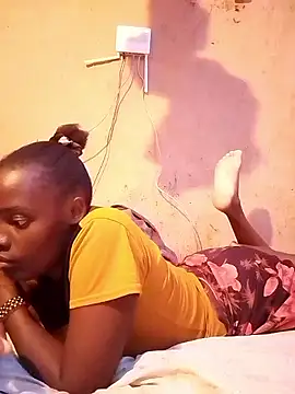 Snapshot of cute_naimah chatting on 12, 10, 2025 cute naimah online show from 12, 10, 2025