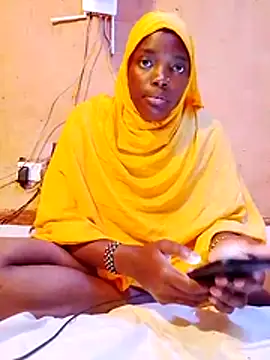 Snapshot of cute_naimah chatting on 31, 10, 2025 cute naimah online show from 31, 10, 2025