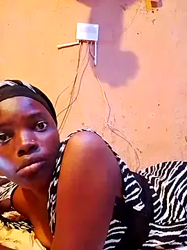 Snapshot of cute_naimah chatting on 13, 11, 2025 cute naimah online show from 13, 11, 2025