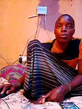 Snapshot of cute_naimah chatting on 18, 11, 2025 cute naimah online show from 18, 11, 2025