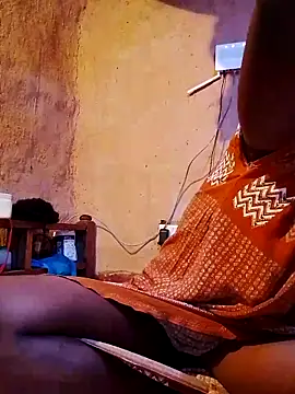 Snapshot of cute_naimah chatting on 30, 11, 2025 cute naimah online show from 30, 11, 2025