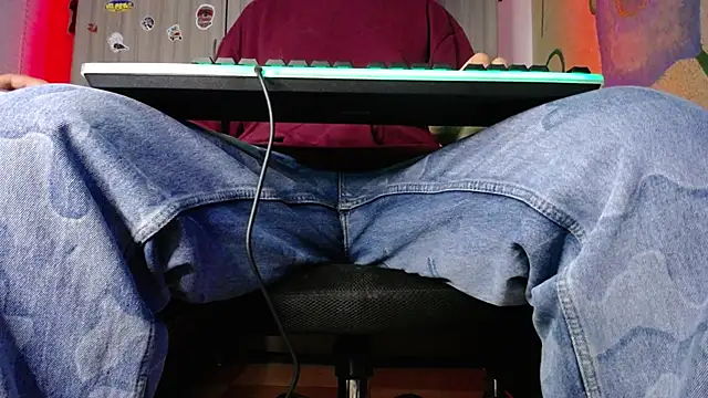 zacwatson  online show from 10, 12, 2024