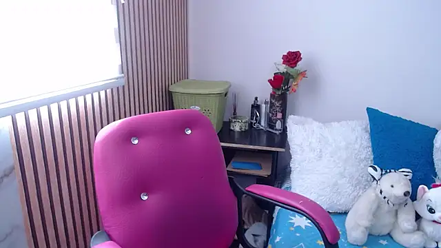 CristialJones  online show from 20, 9, 2025