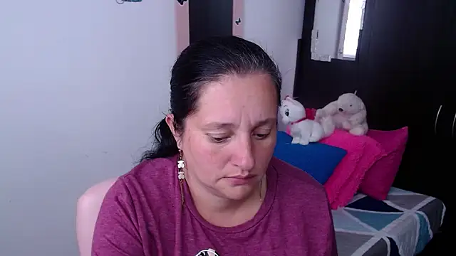 CristialJones  online show from 8, 11, 2025