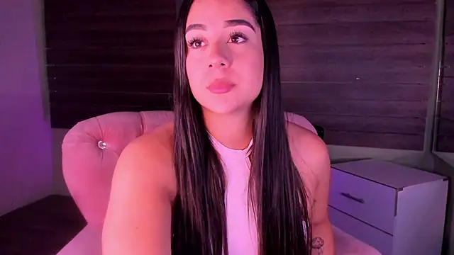 Snapshot of Sussy_Bell01 chatting on 28, 12, 2024 Sussy Bell01 online show from 28, 12, 2024