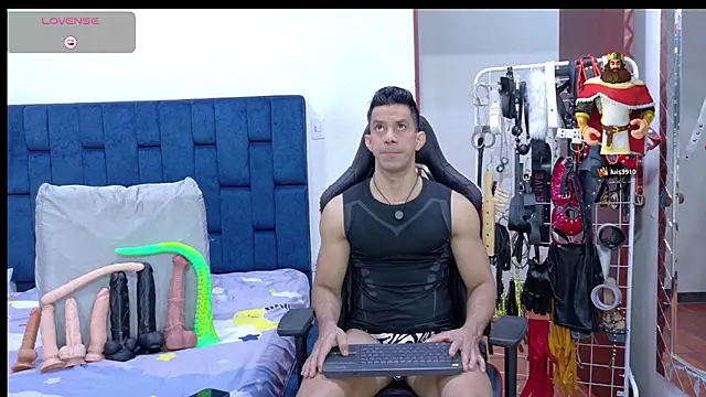 JoseRumbero26 online show from 8, 7, 2026