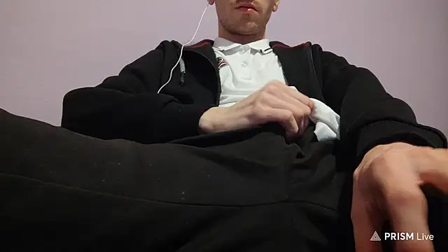  Hocthus  online show from 28, 1, 2025