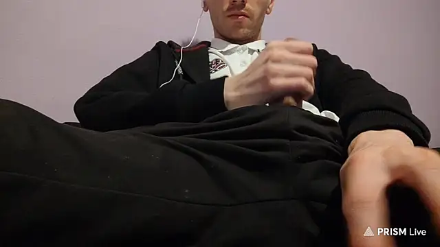  Hocthus  online show from 8, 2, 2025