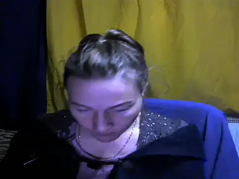 Snapshot of wLESLYMOSw chatting on 11, 12, 2024 wLESLYMOSw online show from 11, 12, 2024