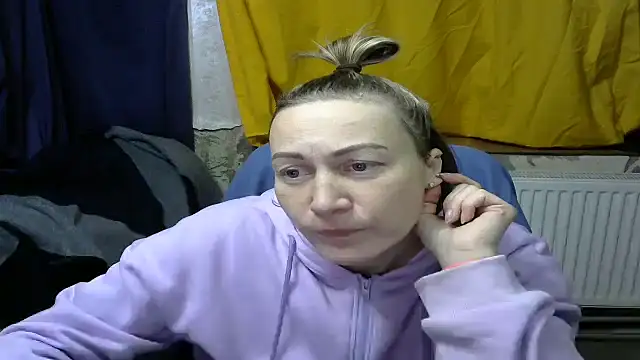 Snapshot of wLESLYMOSw chatting on 22, 12, 2024 wLESLYMOSw online show from 22, 12, 2024