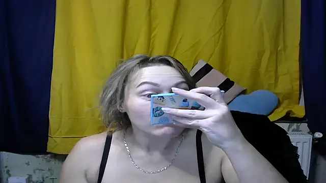 Snapshot of wLESLYMOSw chatting on 10, 1, 2025 wLESLYMOSw online show from 10, 1, 2025