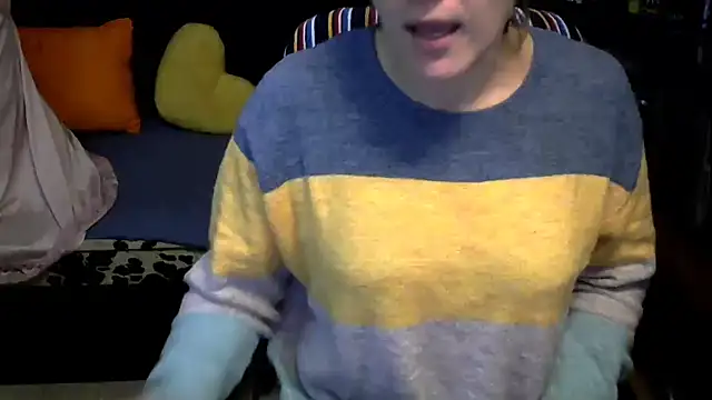 Snapshot of wLESLYMOSw chatting on 24, 10, 2025 wLESLYMOSw online show from 24, 10, 2025