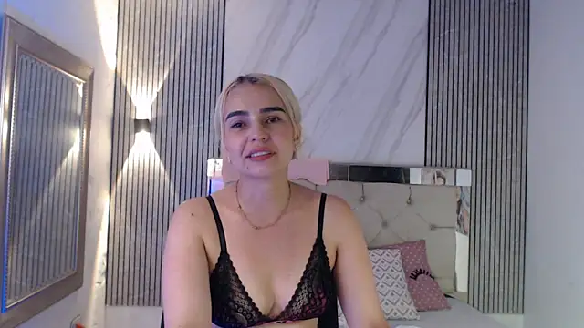 Snapshot of ashley__tylor chatting on 22, 6, 2026 ashley tylor online show from 22, 6, 2026