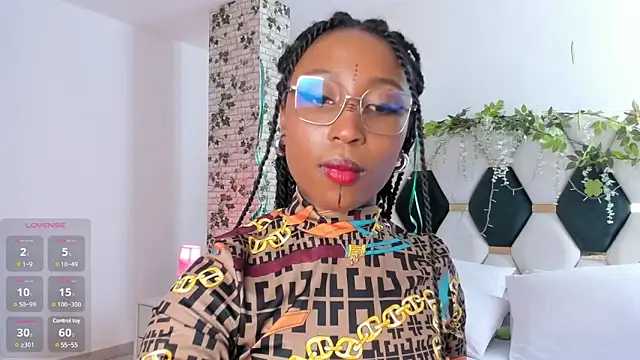 EmmaSanzz  online show from 14, 3, 2025