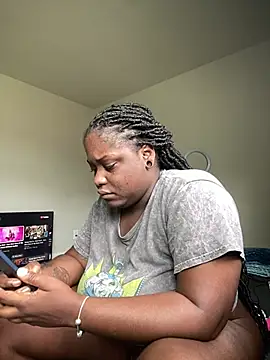 Snapshot of fantasygyal chatting on 8, 6, 2026 fantasygyal online show from 8, 6, 2026