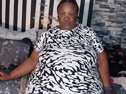 BigHotMatureXx online show from 13, 9, 2025