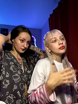 Dooubletroublee online show from 24, 9, 2025