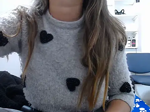 Snapshot of Luna_girlhot_ chatting on 16, 11, 2025 Luna girlhot online show from 16, 11, 2025