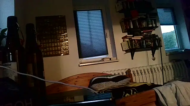 sunr1sa online show from 10, 10, 2025