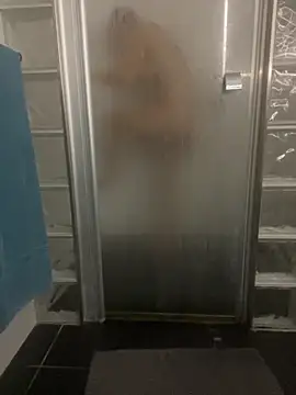 Snapshot of QueenMelissa80 chatting on 16, 9, 2025 QueenMelissa80 online show from 16, 9, 2025