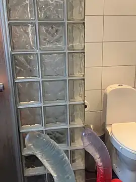 Snapshot of QueenMelissa80 chatting on 9, 11, 2025 QueenMelissa80 online show from 9, 11, 2025