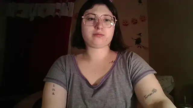 Snapshot of imsohornydacom chatting on 25, 10, 2025 imsohornydacom online show from 25, 10, 2025