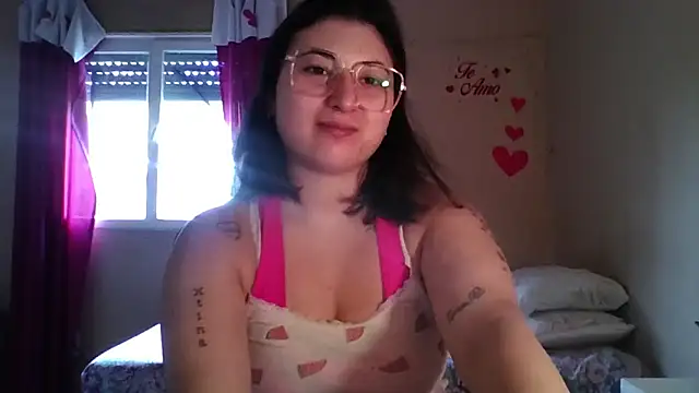 Snapshot of imsohornydacom chatting on 15, 2, 2026 imsohornydacom online show from 15, 2, 2026