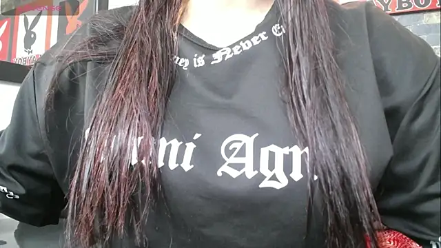 Snapshot of dayadubey_ chatting on 25, 6, 2026 dayadubey online show from 25, 6, 2026
