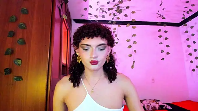 Snapshot of lucianromero chatting on 28, 11, 2025 lucianromero online show from 28, 11, 2025