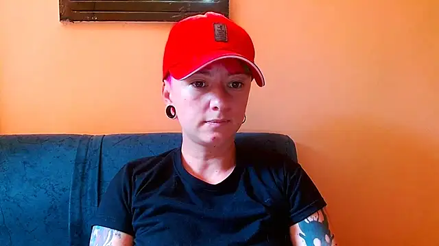 Snapshot of tomboyblue chatting on 21, 7, 2026 tomboyblue online show from 21, 7, 2026