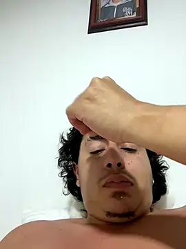 DanielGomez9 online show from 14, 10, 2025