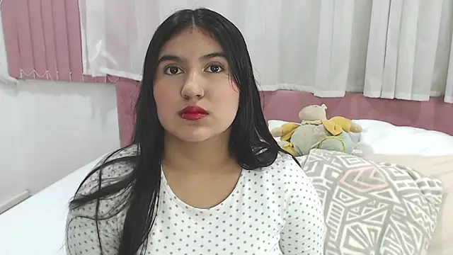 LexiiBloom online show from 23, 2, 2025