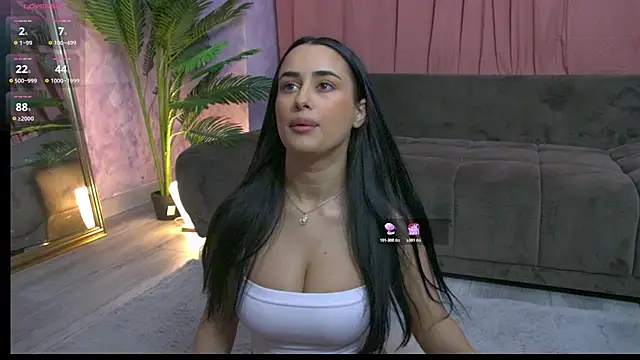 Snapshot of DarcieJane chatting on 18, 5, 2026 DarcieJane online show from 18, 5, 2026