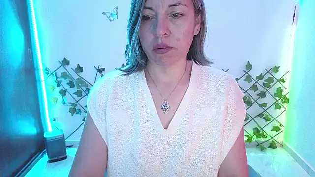 Lady breaks hearts online show from 13, 2, 2026