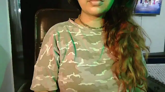 urvashihott online show from 11, 9, 2025